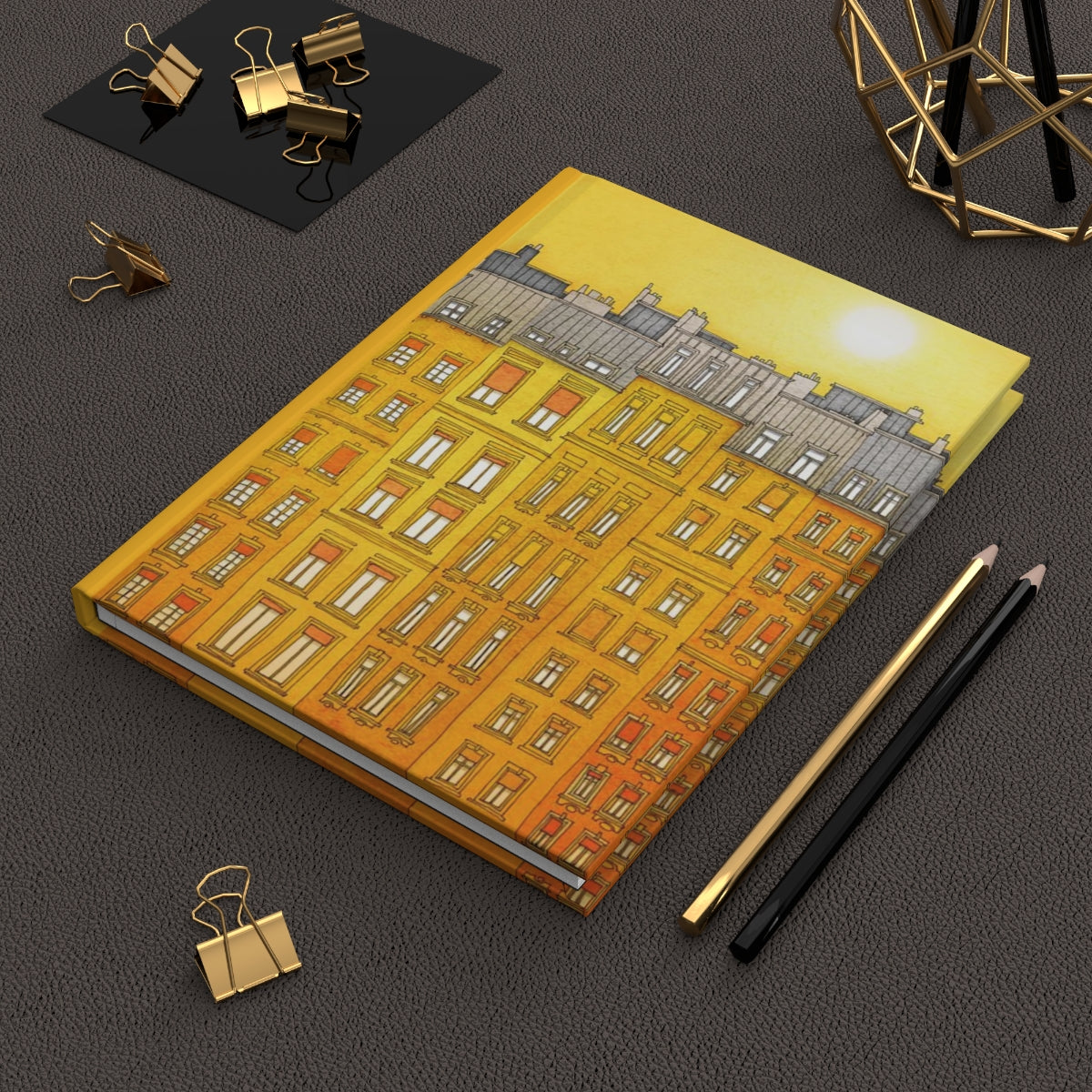 Paris, Yellow facade - Paris Art Journal No.26