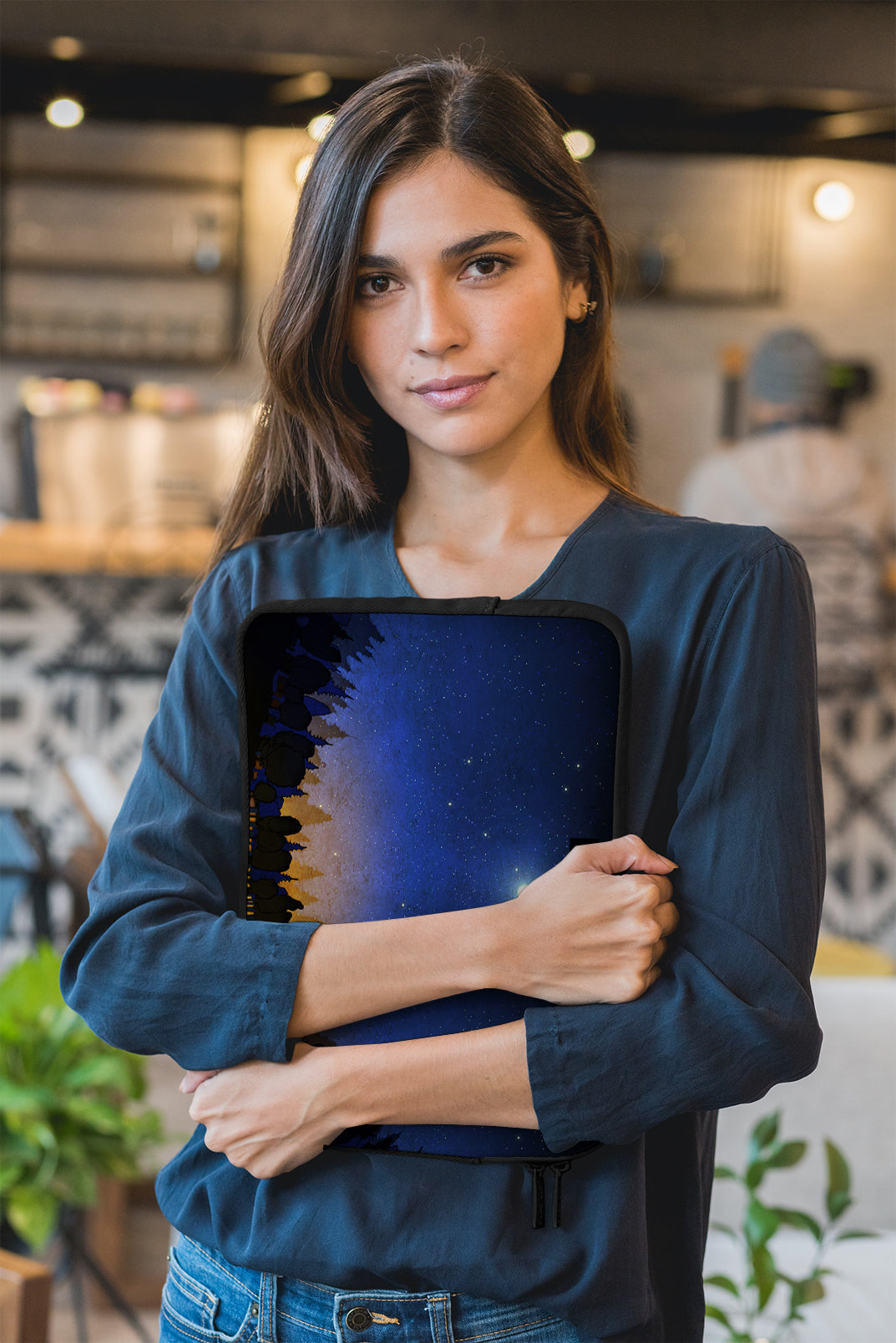 The secret of the night forest - Illustrated Laptop Sleeve