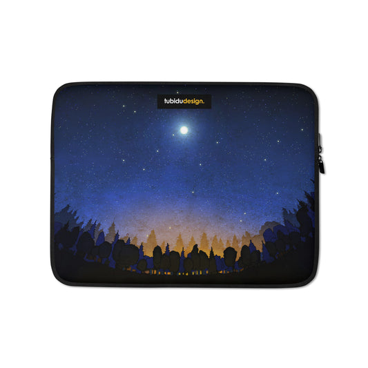 The secret of the night forest - Illustrated Laptop Sleeve